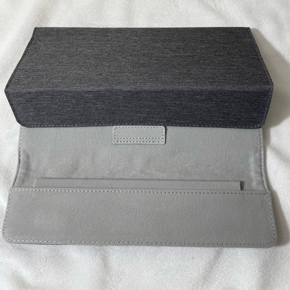 ASUS VivoTab Note 8 M8/Gray/8/10 VersaSleeve Folio Cover - Picture 3 of 8